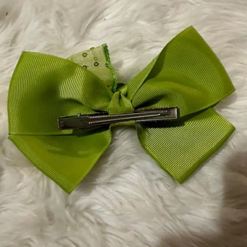 Apple Green 6